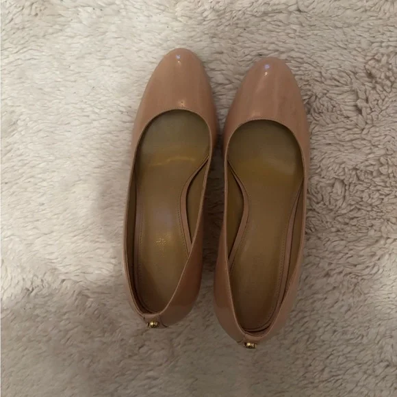 Michael Kors Patent Block Heel Pumps - Nude - Picture 2 of 5